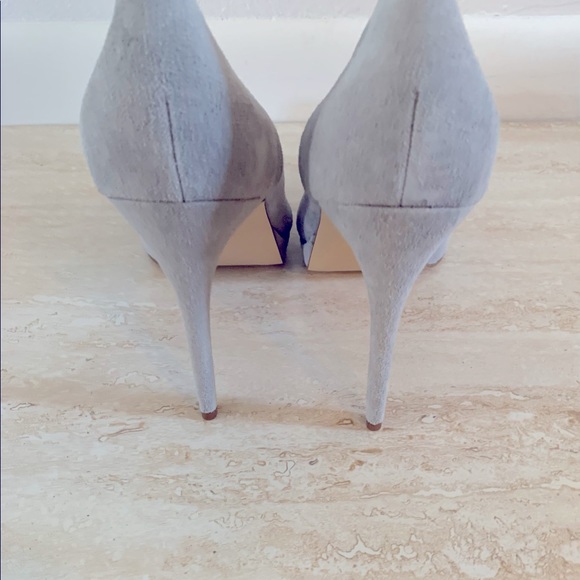 New Nine West suede heels - Picture 3 of 6